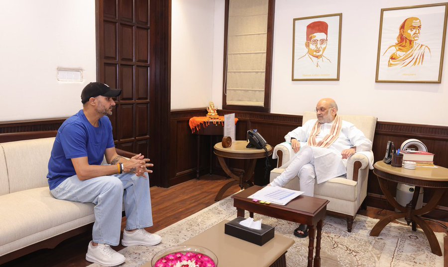 हरभजन सिंह ने अमित शाह से की मुलाकात, पंजाब निकाय चुनावों में BJP का बड़ा उछाल