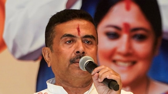 सुवेंदु अधिकारी सरकार का मंत्रिमंडल विस्तार, 35 BJP विधायकों ने ली मंत्री पद की शपथ