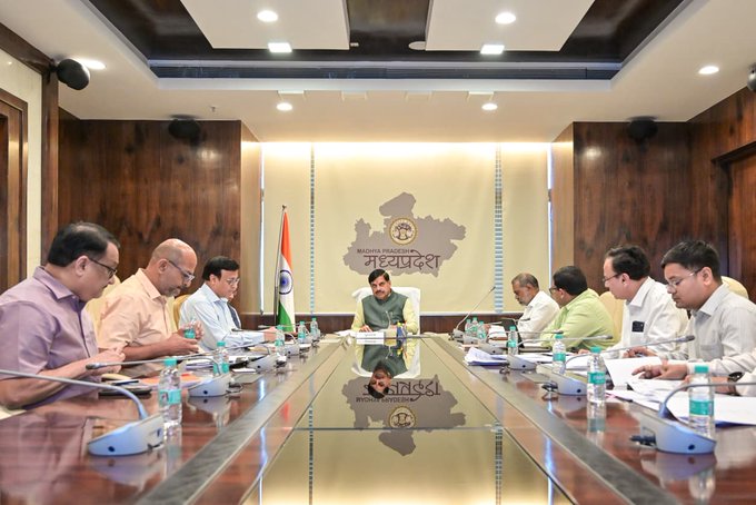 मंत्री ने उद्यानिकी व खाद्य प्रसंस्करण योजनाओं की समीक्षा कर दिए निर्देश