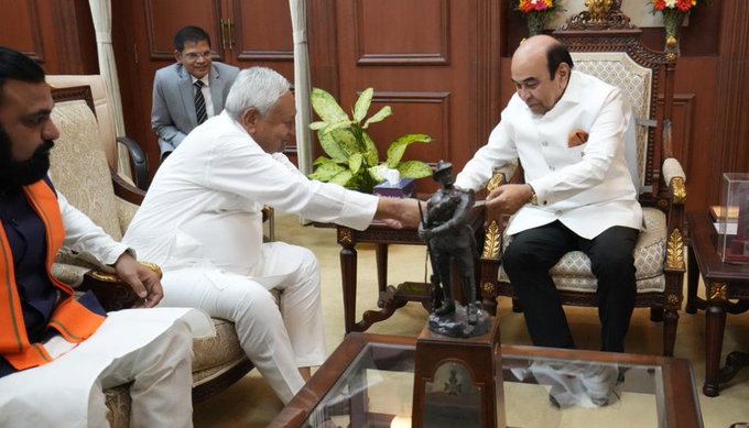 बिहार राजनीति में बड़ा बदलाव: लंबे समय से सीएम रहे नितीश कुमार ने इस्तीफ़ा दिया, सम्राट चौधरी अगले मुख्यमंत्री बनेंगे