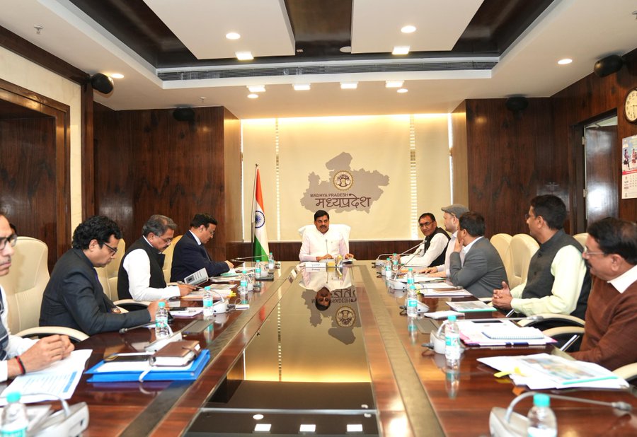 मुख्यमंत्री मोहन यादव ने शासकीय कार्यालयों में आकस्मिक निरीक्षण के निर्देश दिए