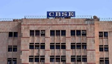 CBSE चेयरमैन और सचिव का तबादला, ओएसएम सेवा खरीद की जांच के लिए समिति गठित
