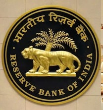 RBI ने 6 महीनों में 104 टन सोना भारत लाया, घरेलू भंडार 77% हुआ