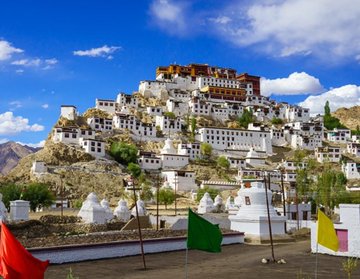 लद्दाख के सभी सात जिलों में बनेंगी स्वायत्त हिल काउंसिल, स्थानीय प्रशासन को मिलेगी नई मजबूती