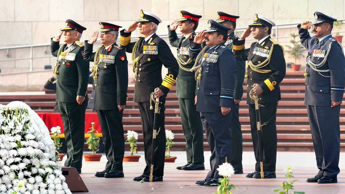 भारतीय सेना ने बदली वर्दी परंपरा, औपनिवेशिक दौर की प्रथाओं को हटाकर शामिल किए बंदी जैकेट