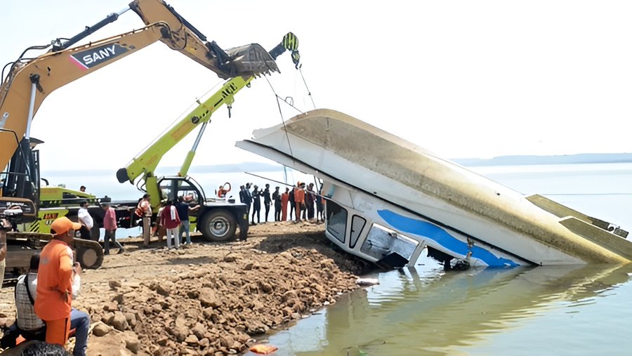 जबलपुर हादसा: येलो अलर्ट के बावजूद चली नाव, लाइफ जैकेट नीचे बंद पाए गए