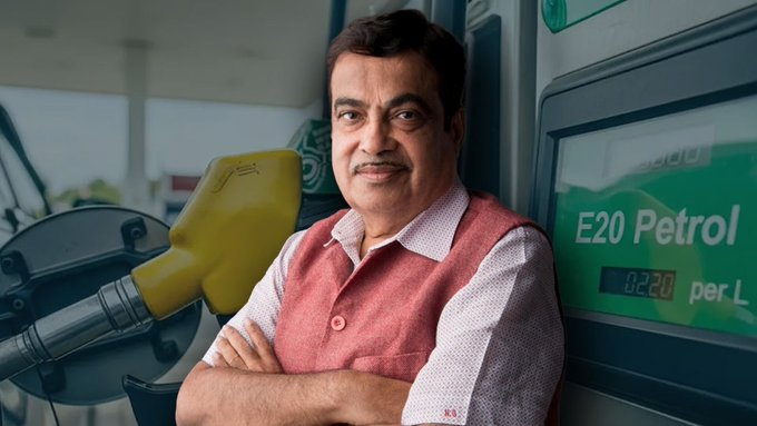 भारत में 100% एथेनॉल ईंधन को मिली मंजूरी, नितिन गडकरी ने अंतिम नियमों पर किए हस्ताक्षर