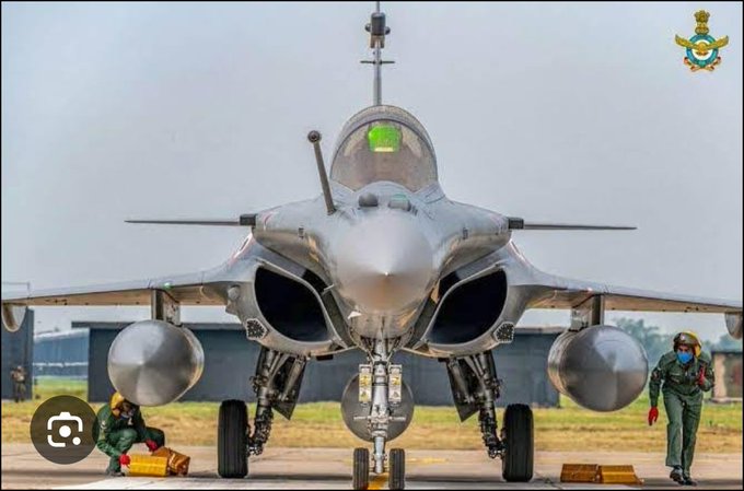 भारत फ्रांस के राष्ट्रपति दौरे से पहले 114 राफेल जेट्स के लिए ₹3.25 लाख करोड़ सौदा मंजूर करने की तैयारी में