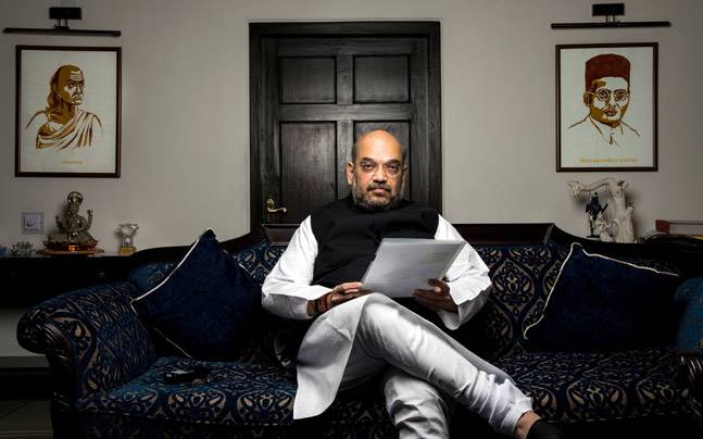 अमित शाह का बड़ा दावा, पहले रोज बंगाल में घुसते थे घुसपैठिए, अब हजारों लोग छोड़ रहे भारत