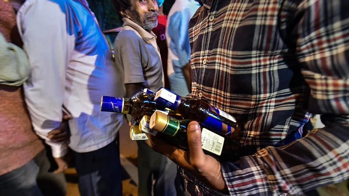 तमिलनाडु में 21 वर्ष से कम उम्र वालों को शराब बिक्री पर सख्त रोक, CM का बड़ा आदेश